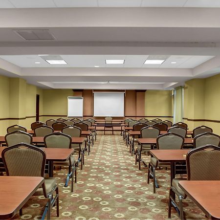 Hyatt Place Fort Lauderdale Cruise Port Business photo