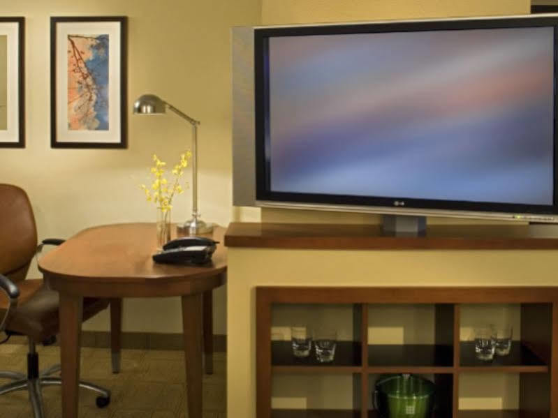 Hyatt Place Fort Lauderdale Cruise Port Extérieur photo